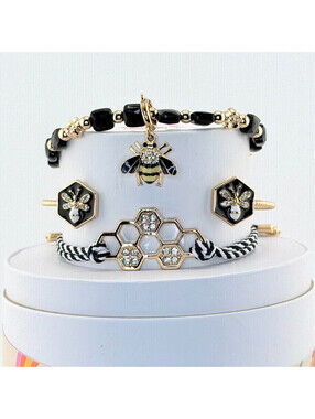 Bomb Party Retro Stacks "Bee Yourself, Queen" on Yellow Gold RBP5718 RARE FIND